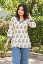 Women's Trending Rayon Printed Short Kurta